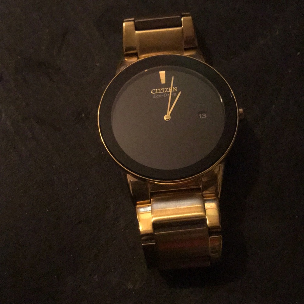 Black/gold citizen watch
